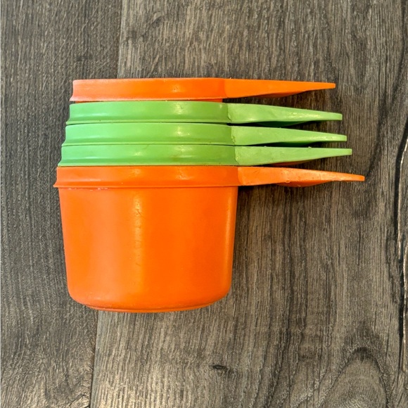 Vintage Tupperware Measuring Cups Orange & Green LOT OF 5 - Picture 2 of 8